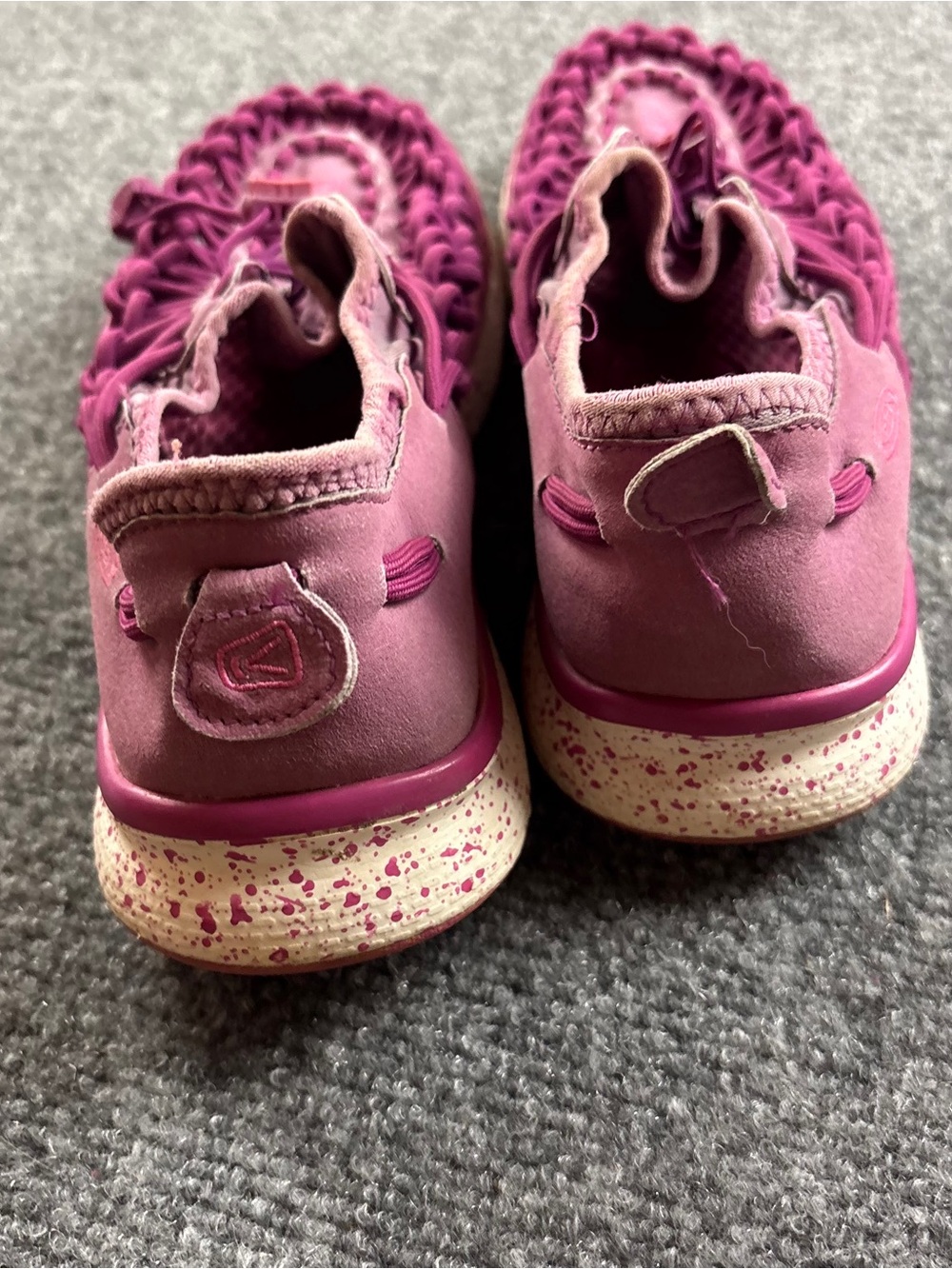 KEEN Women’s Uneek Paracord Weaved Sandal shoe Dahalia Mauve Pink size: 6 - Picture 3 of 9